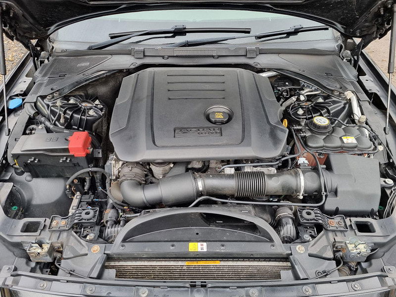 Jaguar XF 2.0d Portfolio Auto Euro 6 (s/s) 4dr 4dr Automatic 2026