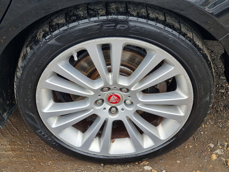 Jaguar XF 2.0d Portfolio Auto Euro 6 (s/s) 4dr 4dr Automatic 2026