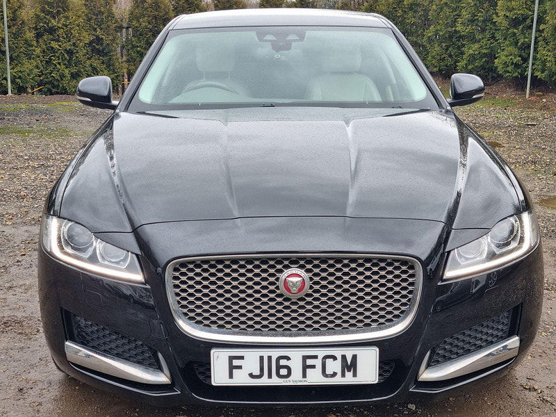 Jaguar XF 2.0d Portfolio Auto Euro 6 (s/s) 4dr 4dr Automatic 2026