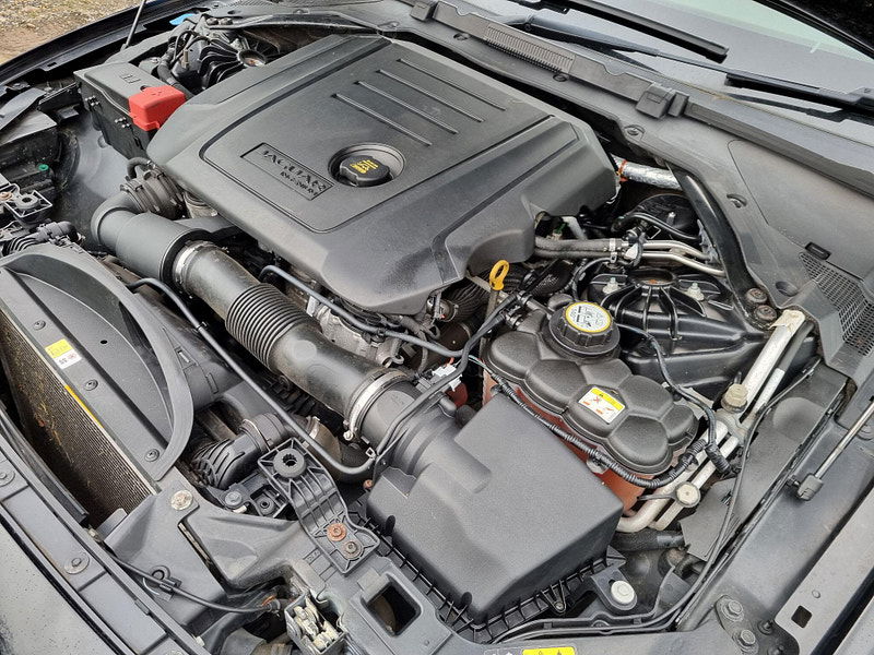 Jaguar XF 2.0d Portfolio Auto Euro 6 (s/s) 4dr 4dr Automatic 2026