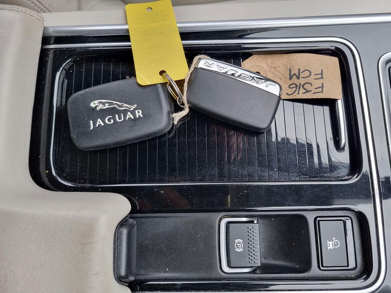 Jaguar XF 2.0d Portfolio Auto Euro 6 (s/s) 4dr 4dr Automatic 2026