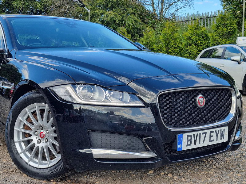 Jaguar XF 2.0d Prestige Auto Euro 6 (s/s) 4dr 4dr Automatic 2025