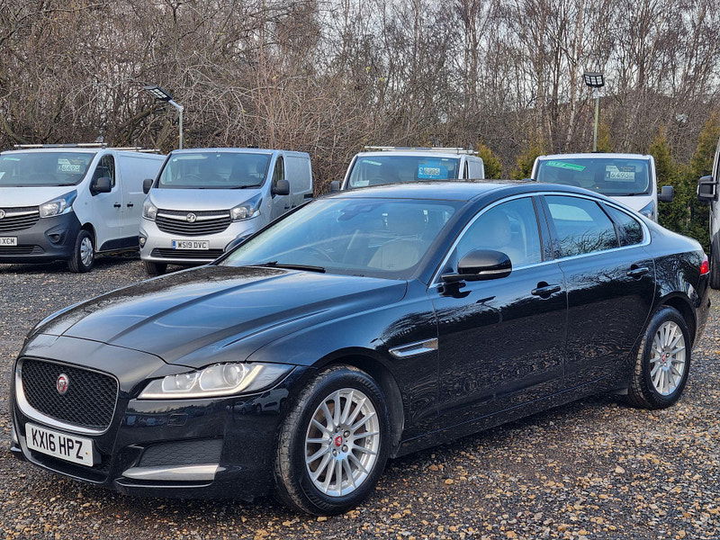 Jaguar XF 2.0d Prestige Auto Euro 6 (s/s) 4dr 4dr Automatic 2024