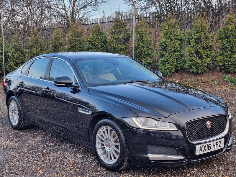 Jaguar XF 2.0d Prestige Auto Euro 6 (s/s) 4dr 4dr Automatic 2024