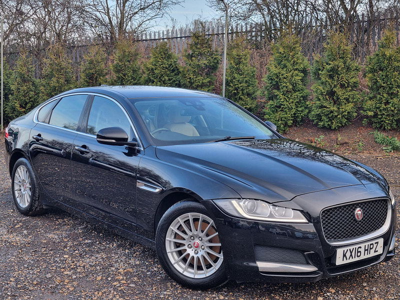 Jaguar XF 2.0d Prestige Auto Euro 6 (s/s) 4dr 4dr Automatic 2024