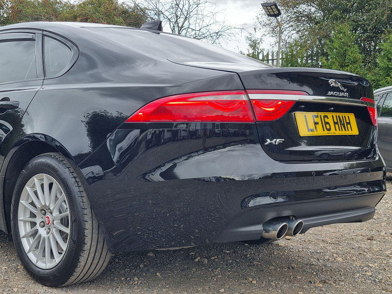 Jaguar XF 2.0d Prestige Auto Euro 6 (s/s) 4dr 4dr Automatic 2026