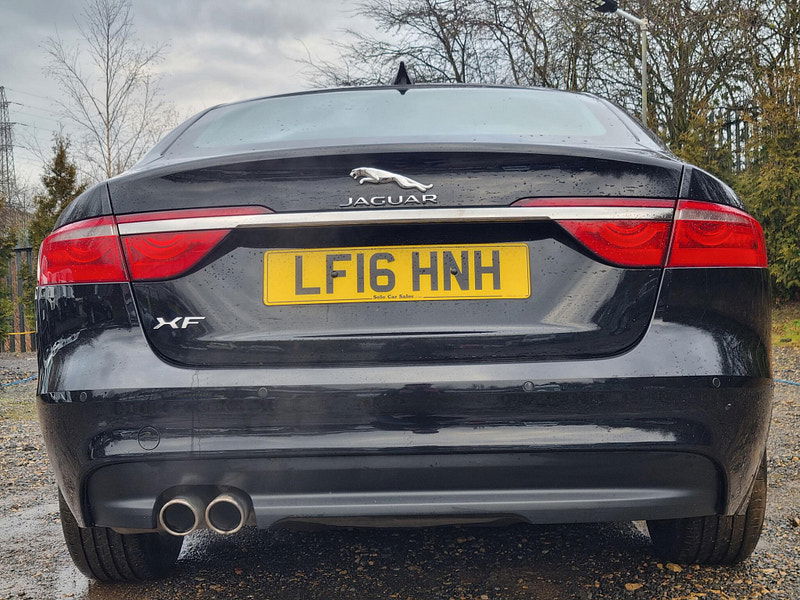 Jaguar XF 2.0d Prestige Auto Euro 6 (s/s) 4dr 4dr Automatic 2025