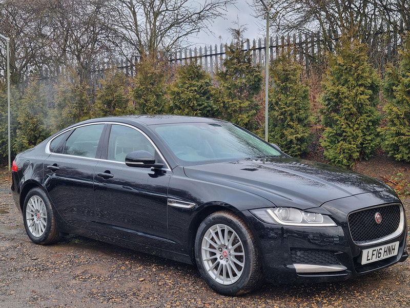 Jaguar XF 2.0d Prestige Auto Euro 6 (s/s) 4dr 4dr Automatic 2025