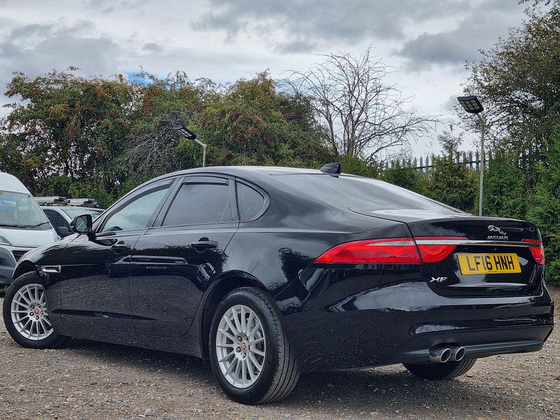 Jaguar XF 2.0d Prestige Auto Euro 6 (s/s) 4dr 4dr Automatic 2026