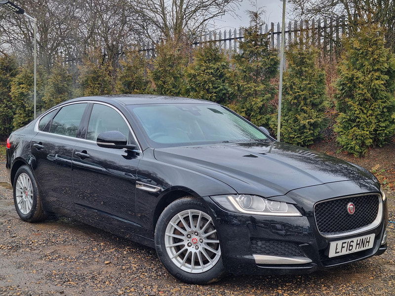 Jaguar XF 2.0d Prestige Auto Euro 6 (s/s) 4dr 4dr Automatic 2025