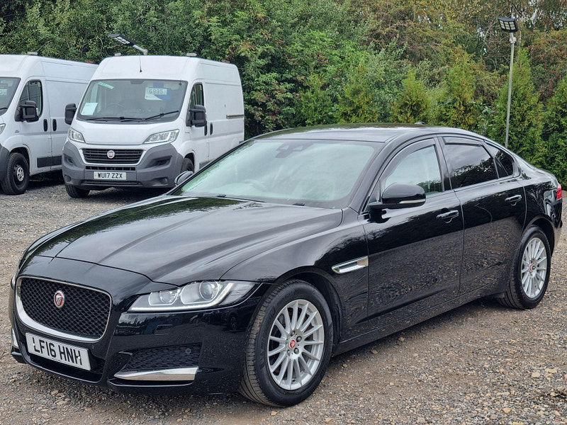 Jaguar XF 2.0d Prestige Auto Euro 6 (s/s) 4dr 4dr Automatic 2026