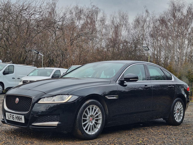 Jaguar XF 2.0d Prestige Auto Euro 6 (s/s) 4dr 4dr Automatic 2025