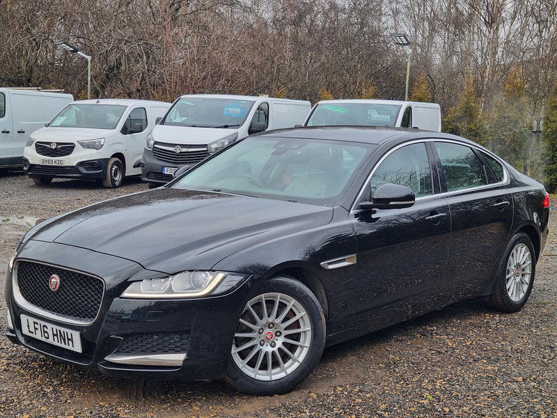 Jaguar XF 2.0d Prestige Auto Euro 6 (s/s) 4dr 4dr Automatic 2025