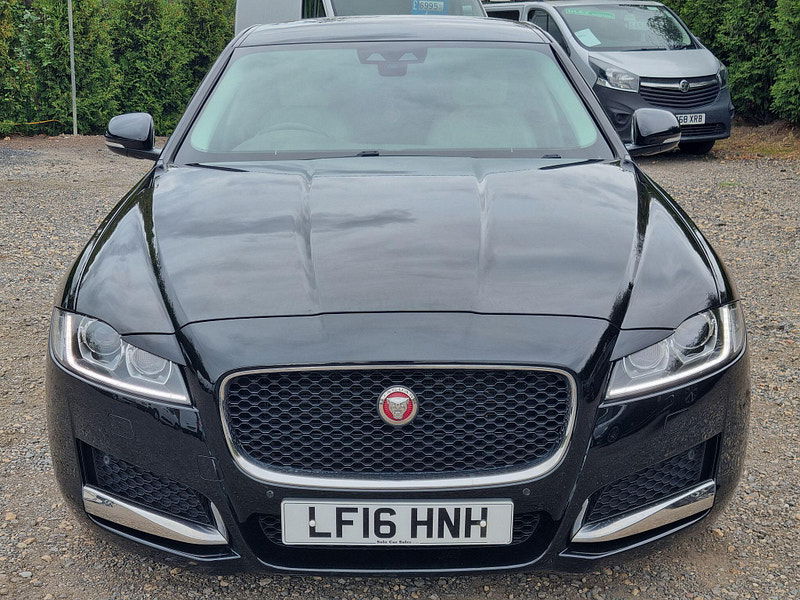 Jaguar XF 2.0d Prestige Auto Euro 6 (s/s) 4dr 4dr Automatic 2026
