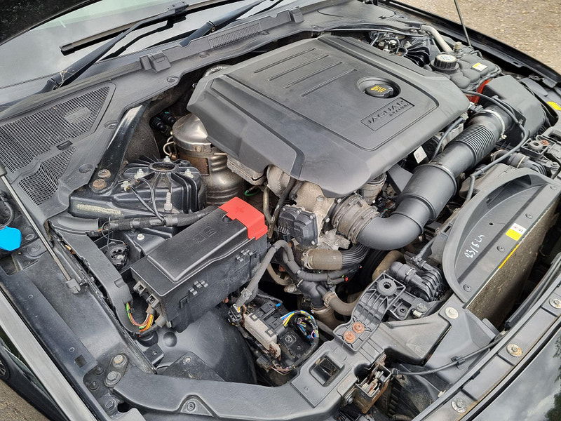 Jaguar XF 2.0d Prestige Auto Euro 6 (s/s) 4dr 4dr Automatic 2026