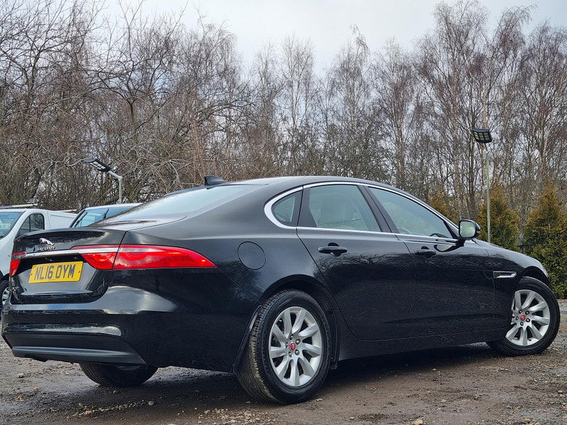 Jaguar XF 2.0d Prestige Auto Euro 6 (s/s) 4dr 4dr Automatic 2025