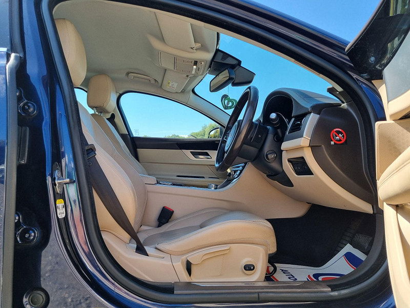 Jaguar XF 2.0d Prestige Auto Euro 6 (s/s) 4dr 4dr Automatic 2025