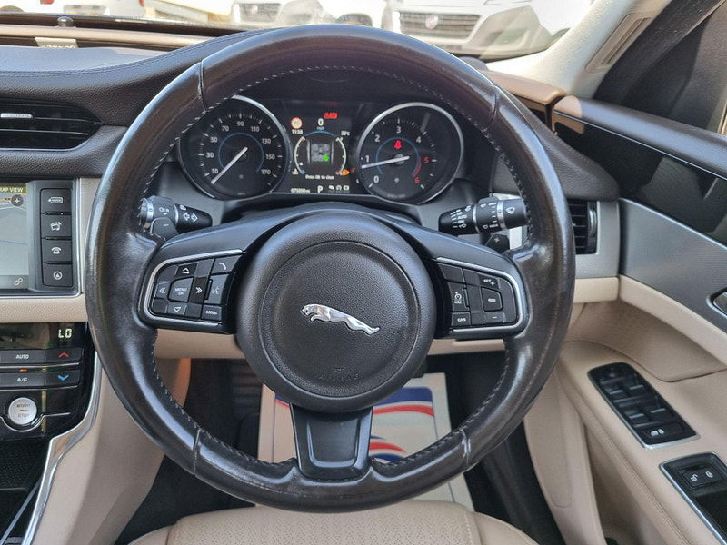 Jaguar XF 2.0d Prestige Auto Euro 6 (s/s) 4dr 4dr Automatic 2025