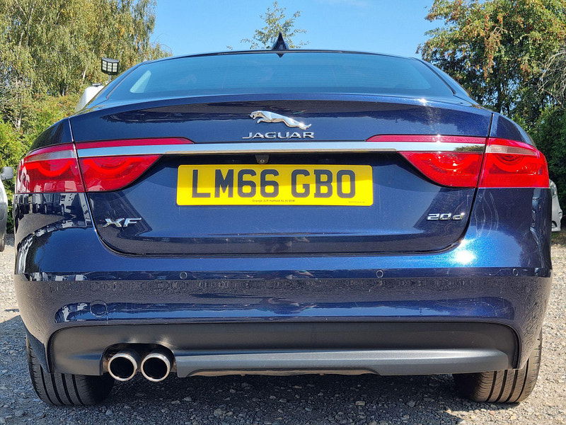 Jaguar XF 2.0d Prestige Auto Euro 6 (s/s) 4dr 4dr Automatic 2025