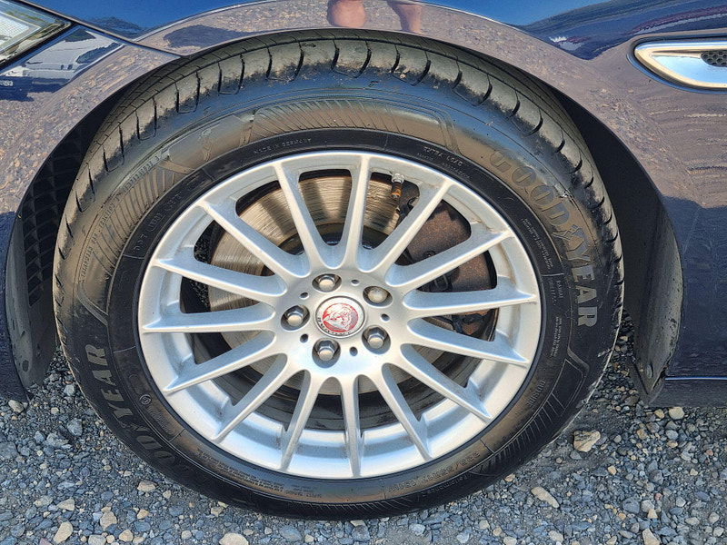 Jaguar XF 2.0d Prestige Auto Euro 6 (s/s) 4dr 4dr Automatic 2025