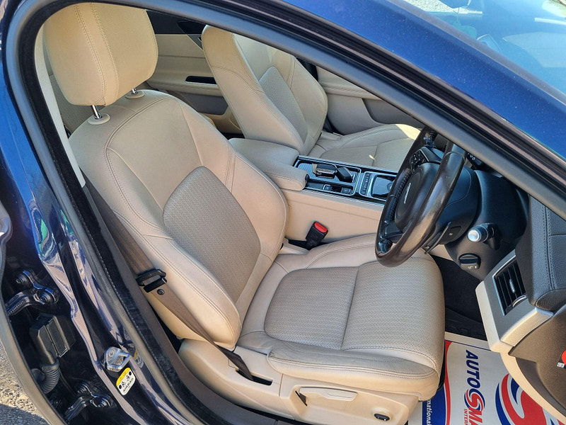 Jaguar XF 2.0d Prestige Auto Euro 6 (s/s) 4dr 4dr Automatic 2025