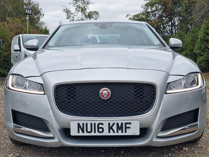 Jaguar XF 2.0d Prestige Auto Euro 6 (s/s) 4dr 4dr Automatic 2025