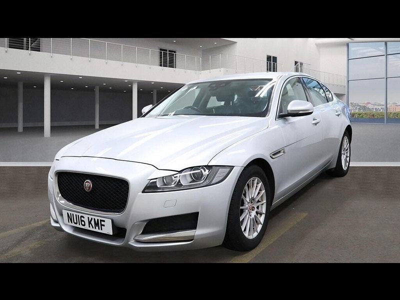 Jaguar XF 2.0d Prestige Auto Euro 6 (s/s) 4dr 4dr Automatic 2025