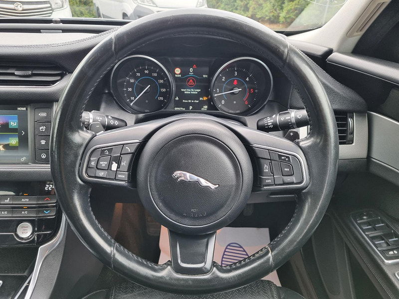 Jaguar XF 2.0d Prestige Auto Euro 6 (s/s) 4dr 4dr Automatic 2025