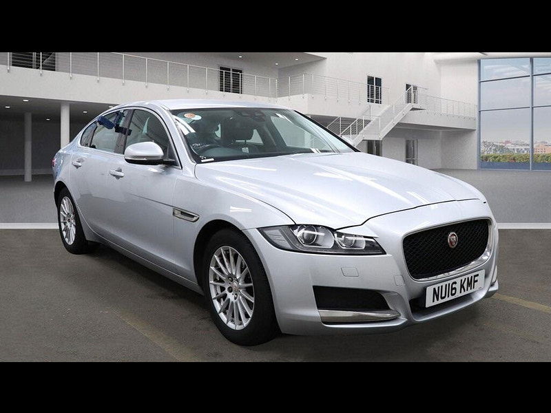 Jaguar XF 2.0d Prestige Auto Euro 6 (s/s) 4dr 4dr Automatic 2025