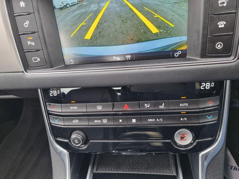 Jaguar XF 2.0d Prestige Auto Euro 6 (s/s) 4dr 4dr Automatic 2026