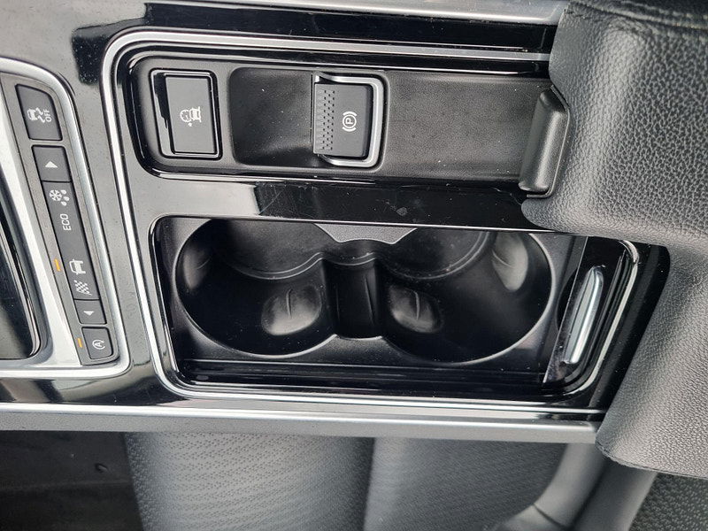 Jaguar XF 2.0d Prestige Auto Euro 6 (s/s) 4dr 4dr Automatic 2026