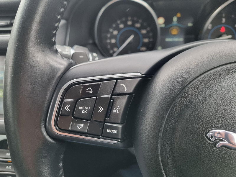 Jaguar XF 2.0d Prestige Auto Euro 6 (s/s) 4dr 4dr Automatic 2026