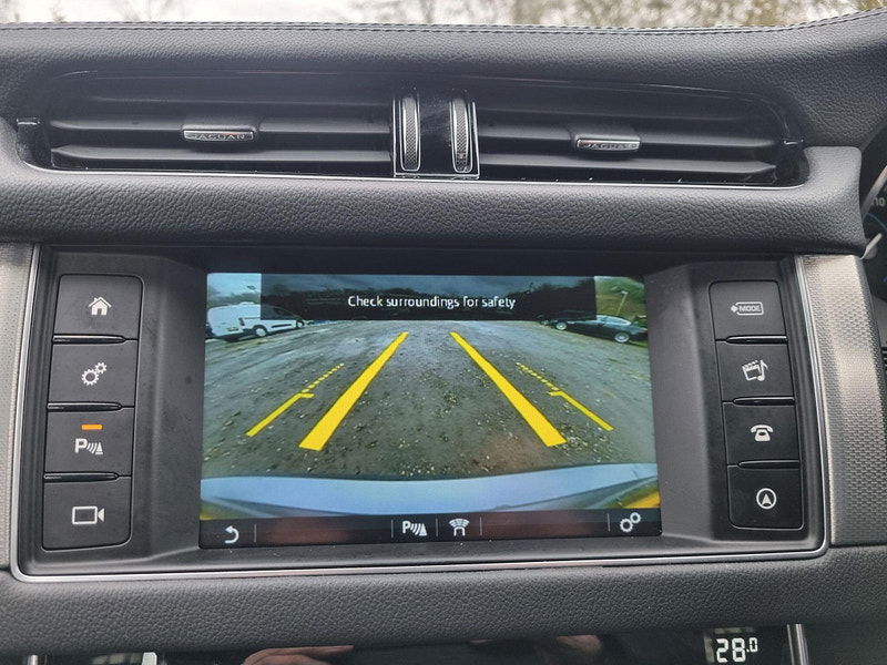 Jaguar XF 2.0d Prestige Auto Euro 6 (s/s) 4dr 4dr Automatic 2026