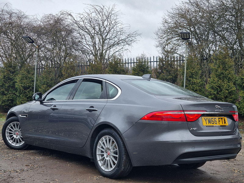 Jaguar XF 2.0d Prestige Auto Euro 6 (s/s) 4dr 4dr Automatic 2026
