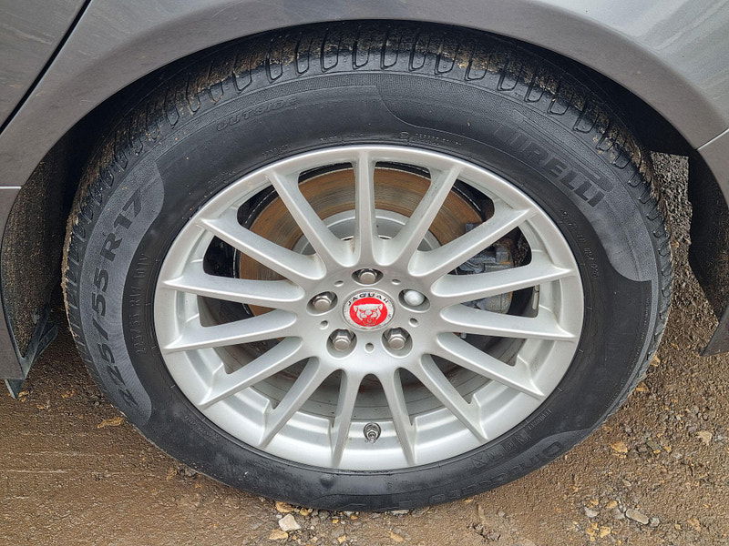 Jaguar XF 2.0d Prestige Auto Euro 6 (s/s) 4dr 4dr Automatic 2026