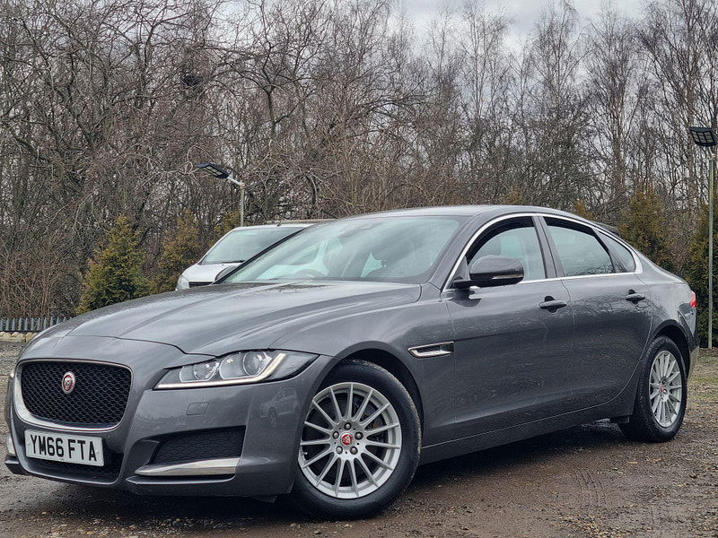 Jaguar XF 2.0d Prestige Auto Euro 6 (s/s) 4dr 4dr Automatic 2026