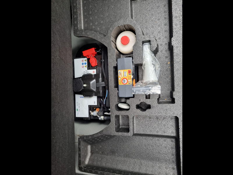 Jaguar XF 2.0d Prestige Auto Euro 6 (s/s) 4dr 4dr Automatic 2026