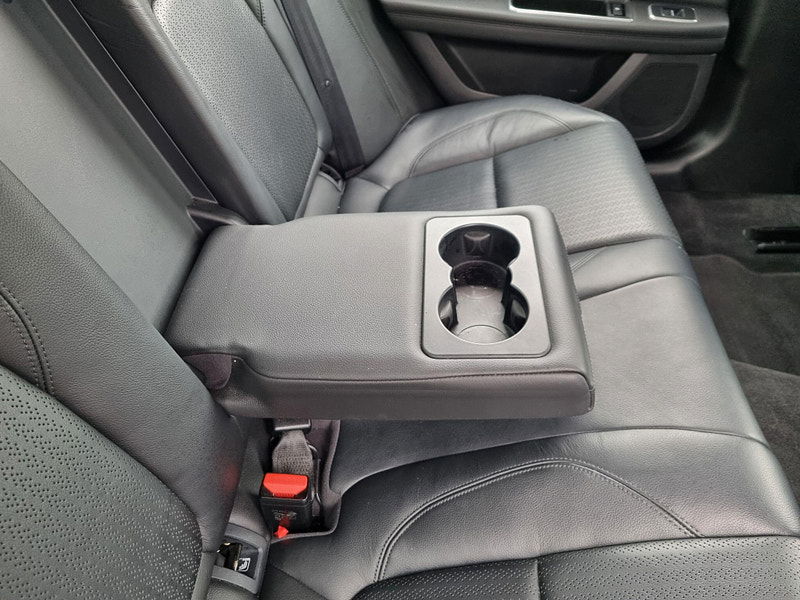 Jaguar XF 2.0d Prestige Auto Euro 6 (s/s) 4dr 4dr Automatic 2026