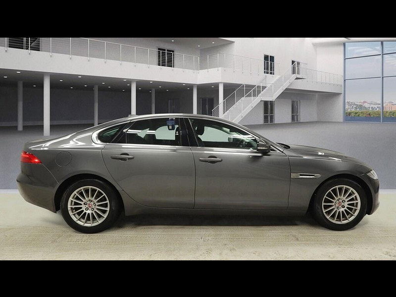 Jaguar XF 2.0d Prestige Auto Euro 6 (s/s) 4dr 4dr Automatic 2026