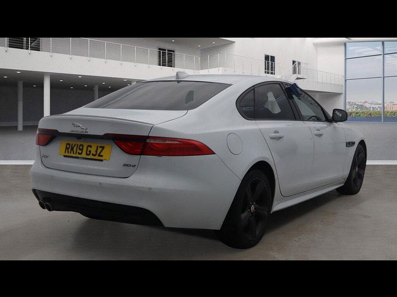 Jaguar XF 2.0d R-Sport Auto Euro 6 (s/s) 4dr 4dr Automatic 2026