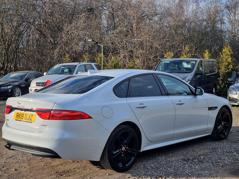 Jaguar XF 2.0d R-Sport Auto Euro 6 (s/s) 4dr 4dr Automatic 2026