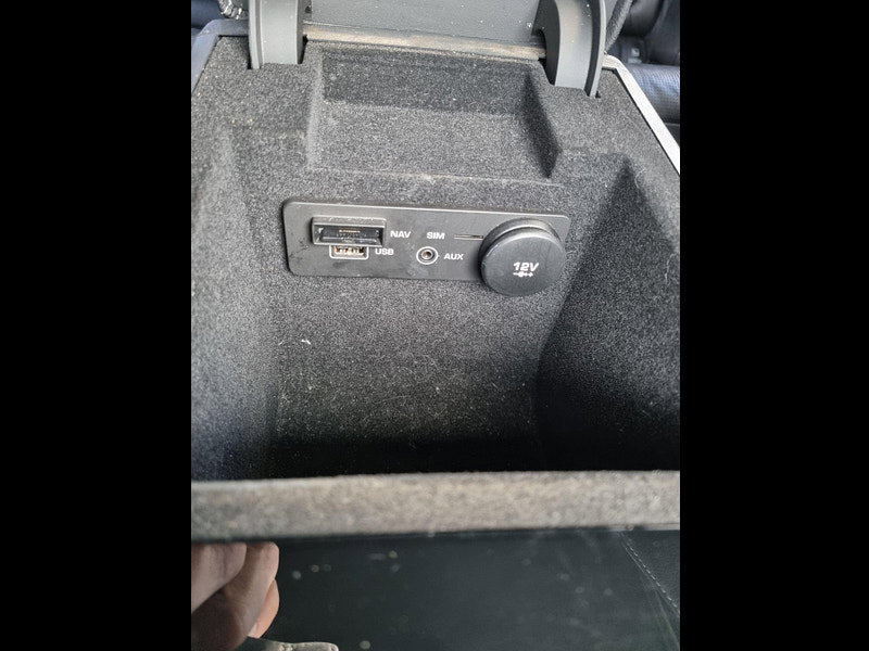 Jaguar XF 2.0d R-Sport Auto Euro 6 (s/s) 4dr 4dr Automatic 2026