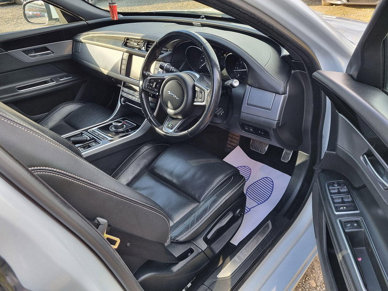 Jaguar XF 2.0d R-Sport Auto Euro 6 (s/s) 4dr 4dr Automatic 2026