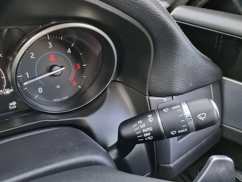 Jaguar XF 2.0d R-Sport Auto Euro 6 (s/s) 4dr 4dr Automatic 2026