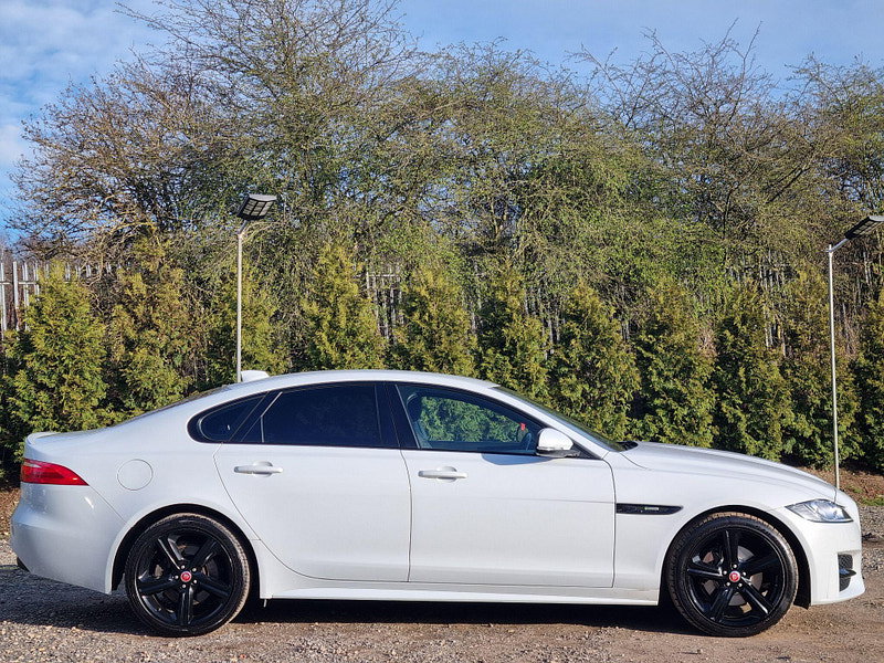 Jaguar XF 2.0d R-Sport Auto Euro 6 (s/s) 4dr 4dr Automatic 2026