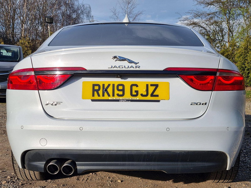 Jaguar XF 2.0d R-Sport Auto Euro 6 (s/s) 4dr 4dr Automatic 2026
