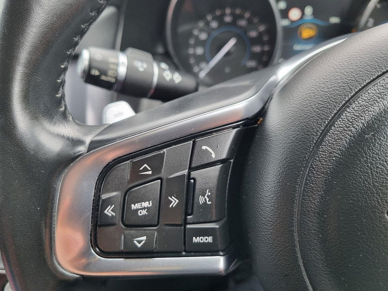 Jaguar XF 2.0d R-Sport Auto Euro 6 (s/s) 4dr 4dr Automatic 2025