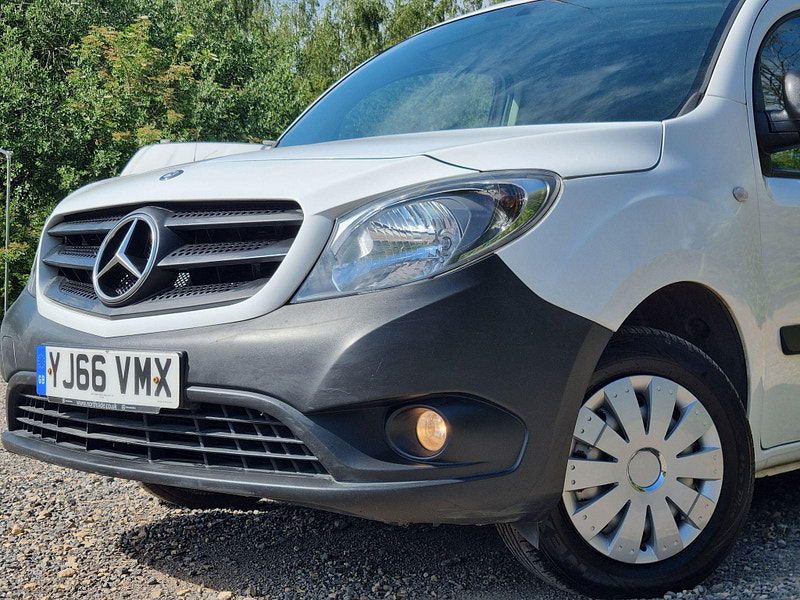 Mercedes-Benz Citan 1.5 111 CDI L2 Euro 5 5dr 5dr Manual 2025