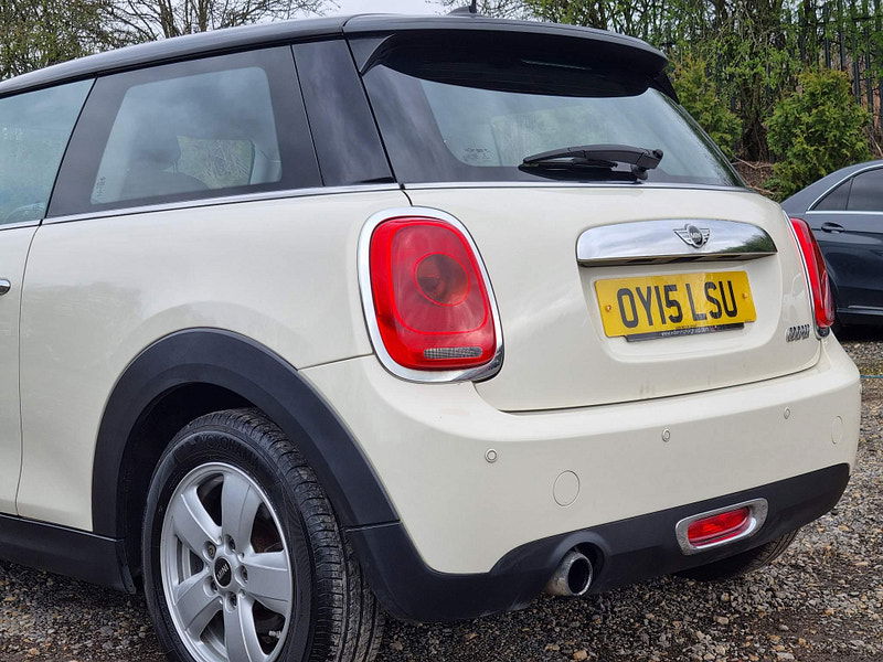 MINI Hatch 1.5 Cooper Euro 6 (s/s) 3dr 3dr Manual 2024