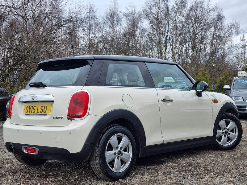 MINI Hatch 1.5 Cooper Euro 6 (s/s) 3dr 3dr Manual 2024